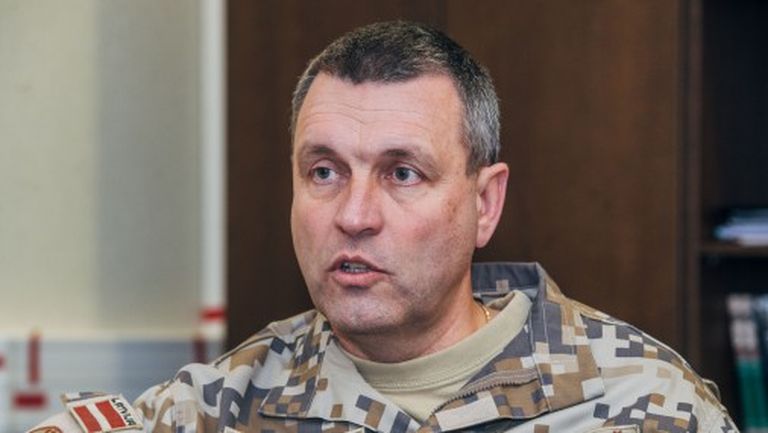 Jaunais Nacionālo bruņoto spēku komandieris ģenerālmajors Leonīds Kalniņš 