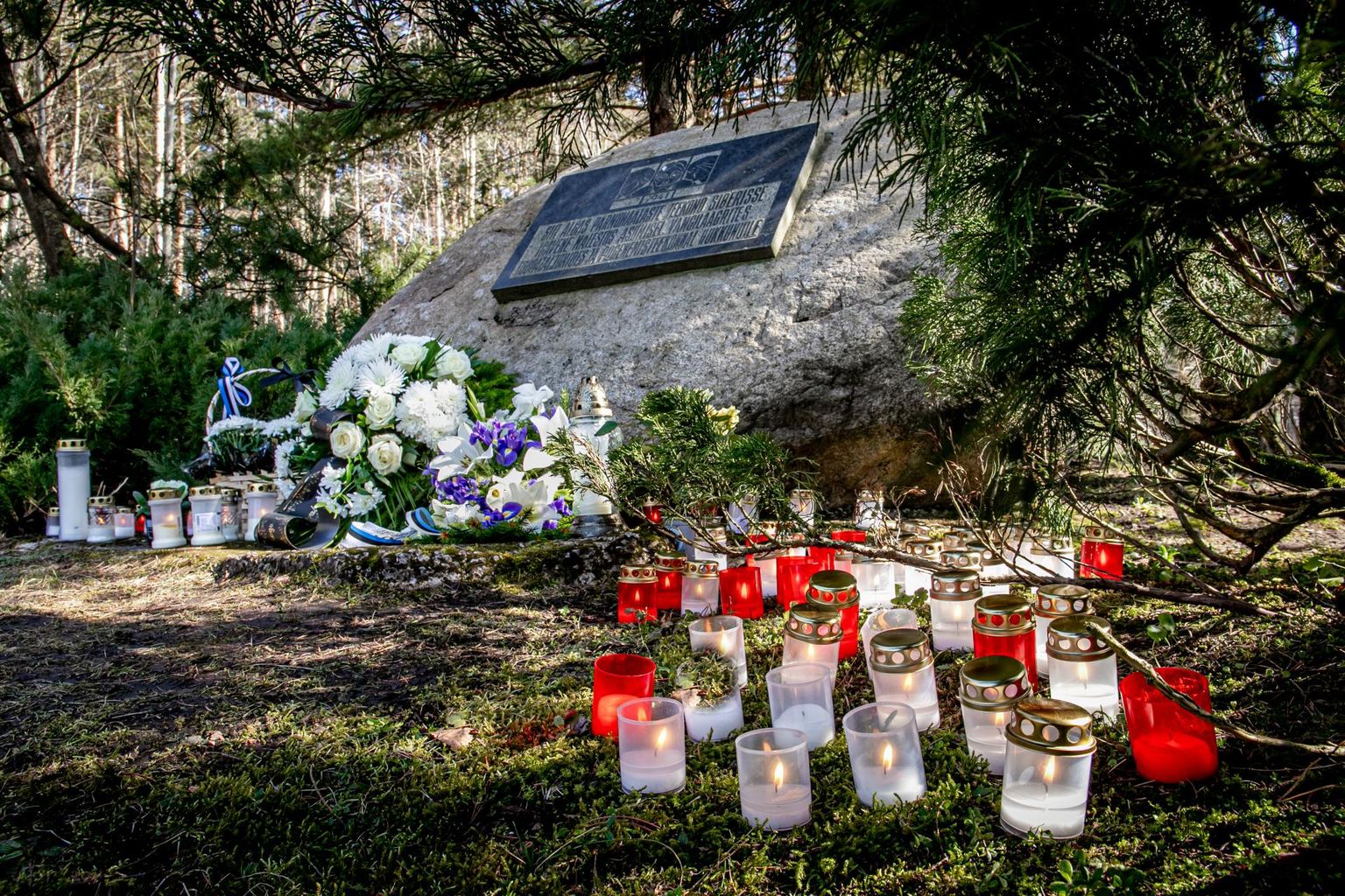 Leinapark, Pärnu linn 25MAR2020 Küüditamine, märtsiküüditamine. Fotod Urmas Luik
