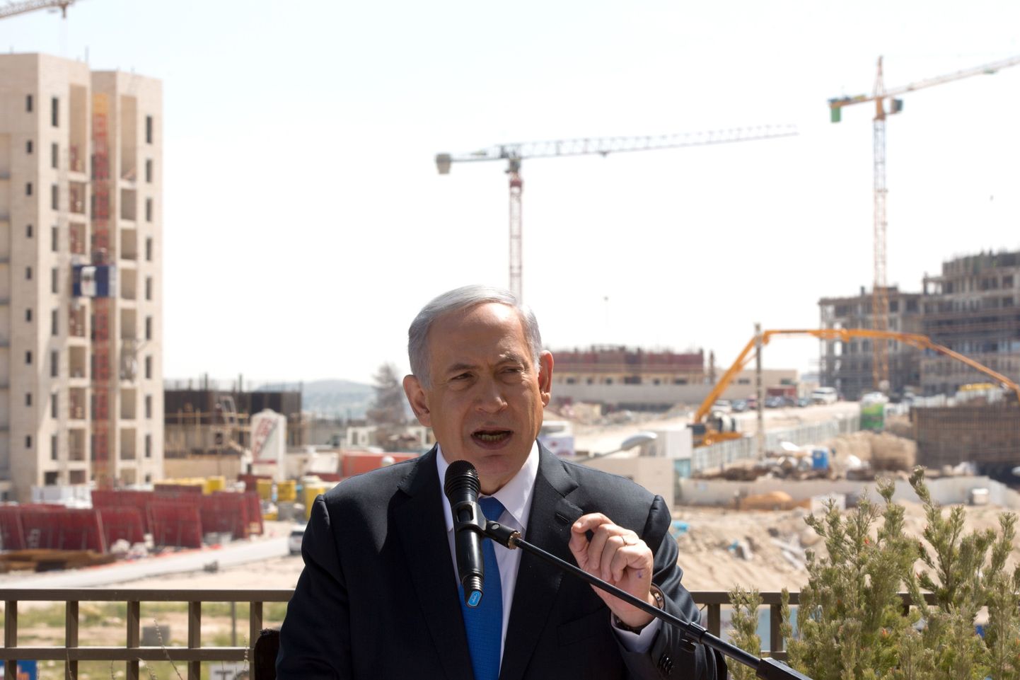Tänase sõjaka kõne pidas Netanyahu Har Homa asunduses toimuvate ehitustööde ees.