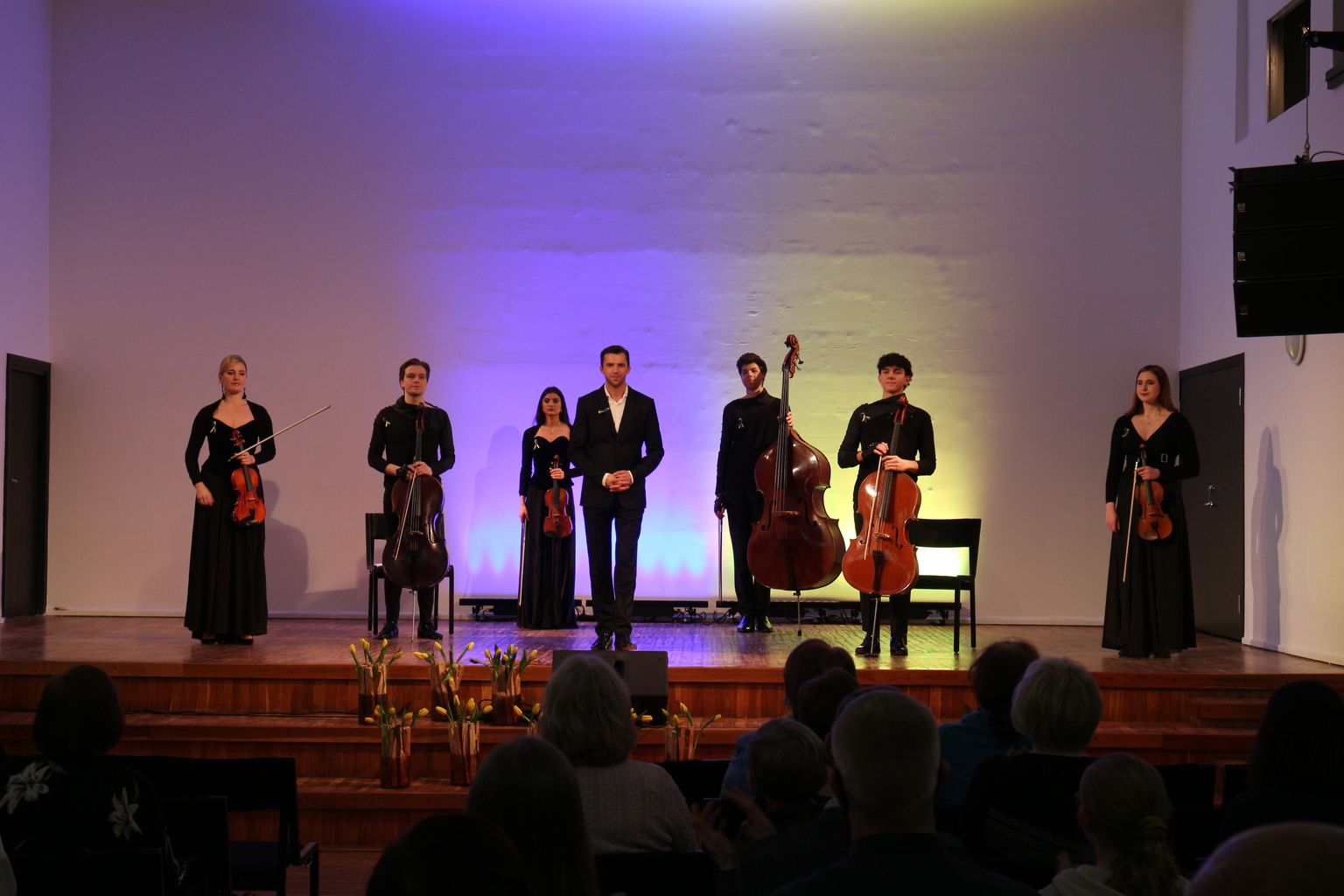 UKRAINALE PÜHENDATUD HEATEGEVUSKONTSERT: Gediminas Gelgotas & ansambel NICO (Leedu)