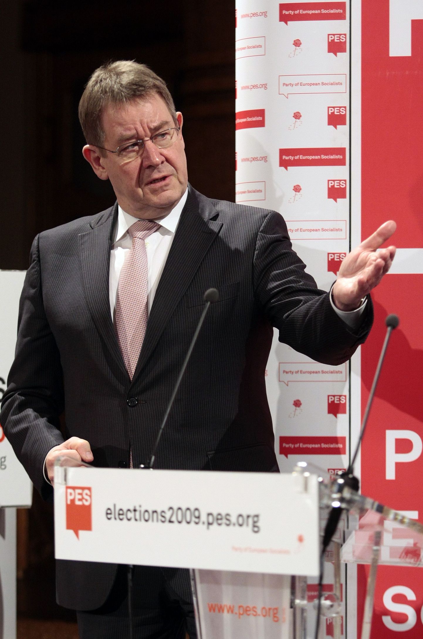 Eurosotside juht Poul Nyrup Rasmussen.