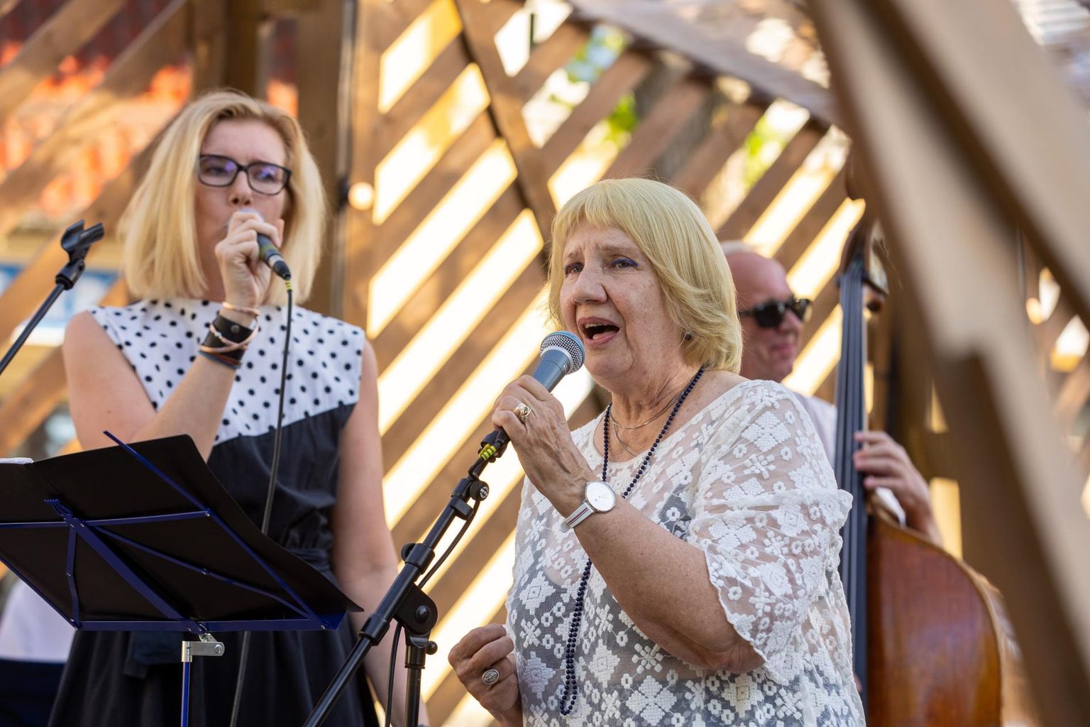 Kontserdil "Kadunud ehted" astuvad vokalistidena üles Lea ja Kaisa Gabral.