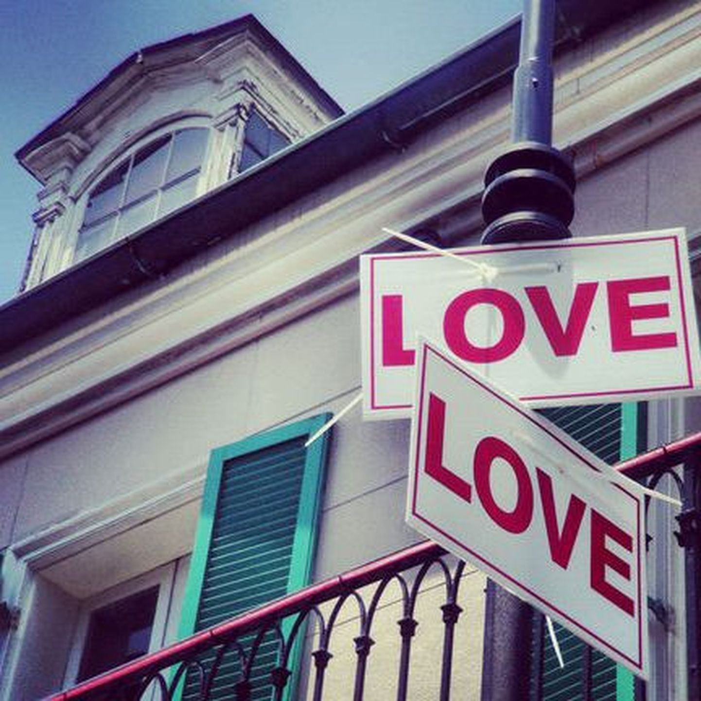 New Orleansis võideldakse «Love» siltide abil kuritegevusega