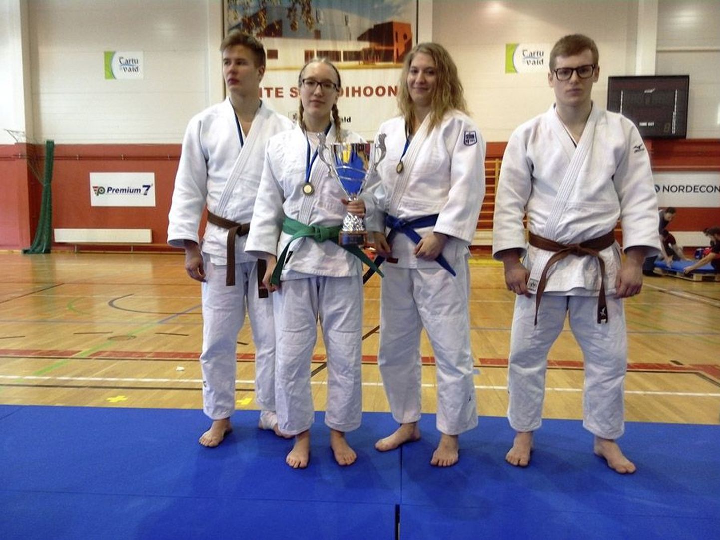 Viljandi judokad naasid Tartumaal peetud Eesti juunioride ja B-klassi judomeistrivõistlustelt hulga medalitega.