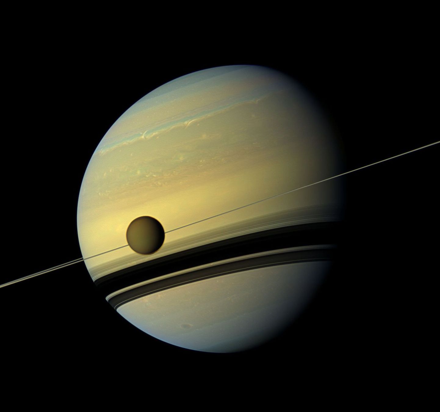 Saturn ja ta kuu Titaan