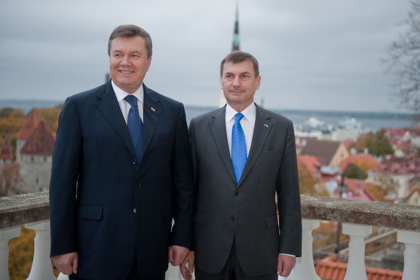 Виктор Янукович и Андрус Ансип.