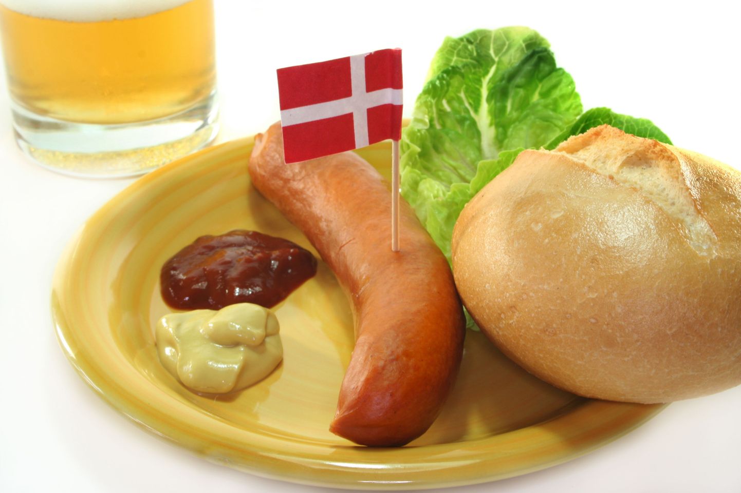 Taani tahab aastaks 2019 kehtestada 25 protsenti kõrgema käibemaksu kõikidele rasvastele toiduainetele.