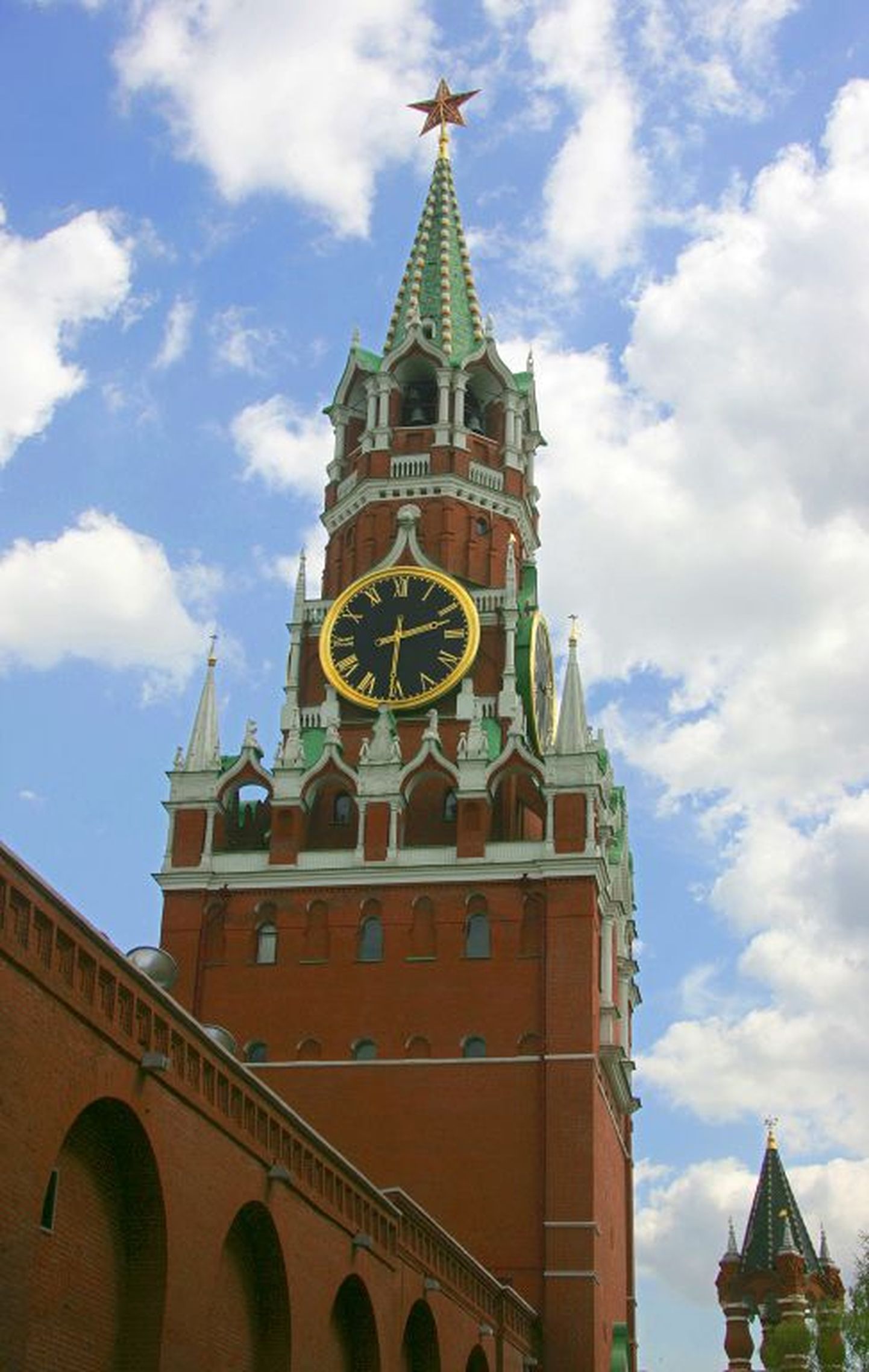 Kremli Spasski torn.