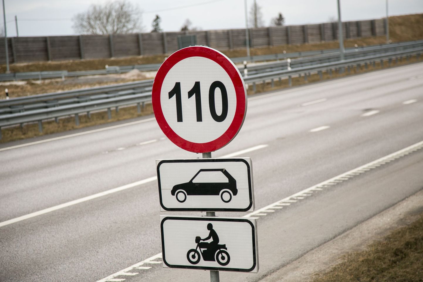 Praegu võib suurematel teedel mõnel lõigul veel 110 km/h kihutada.