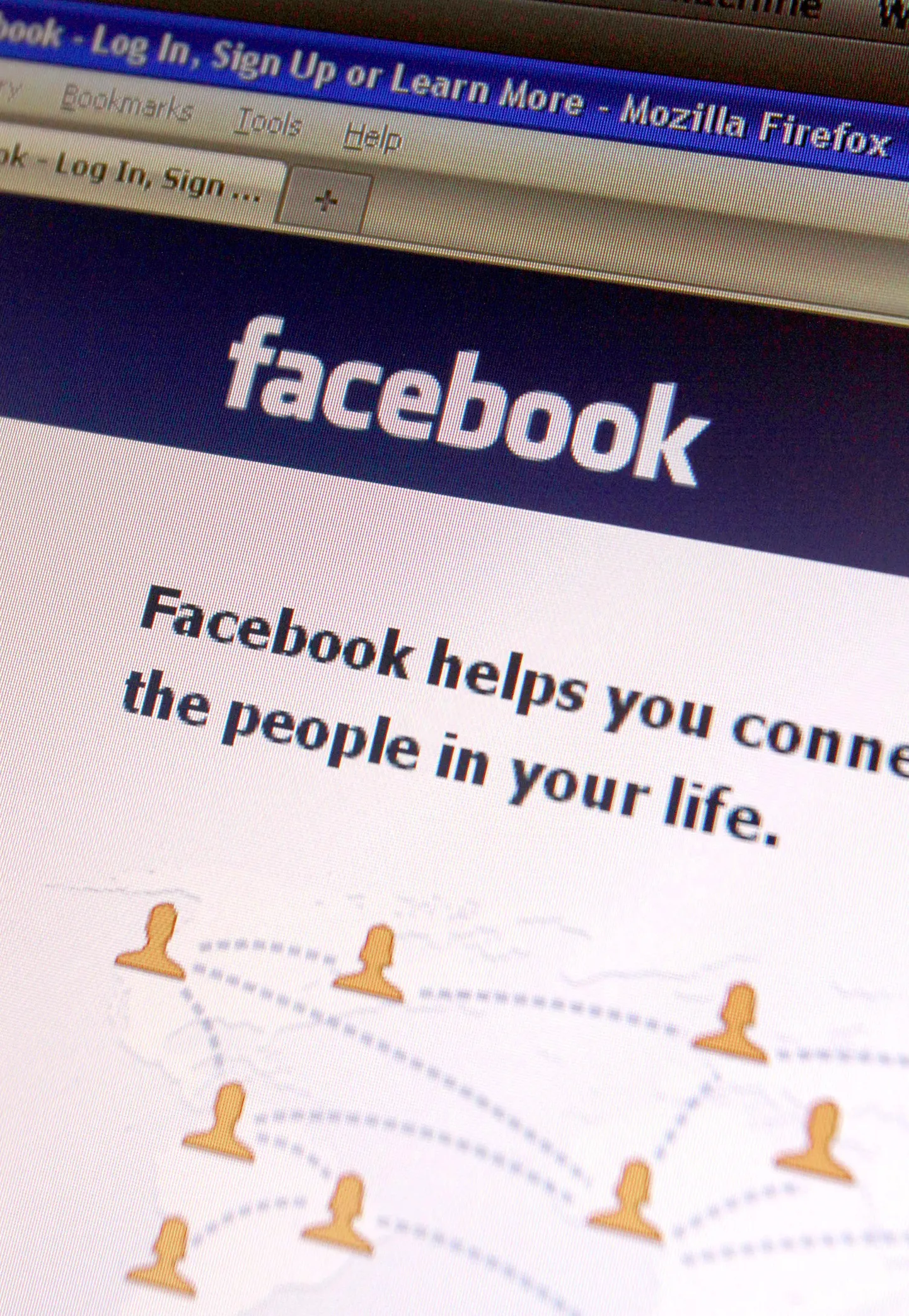 Ravimireklaam kolib sotsiaalmeediasse ja ravimiametil tuleb silma peal hoida ka Facebookil jms kanalitel.