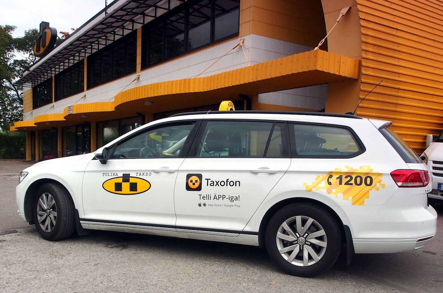 Такси Tulika Takso.