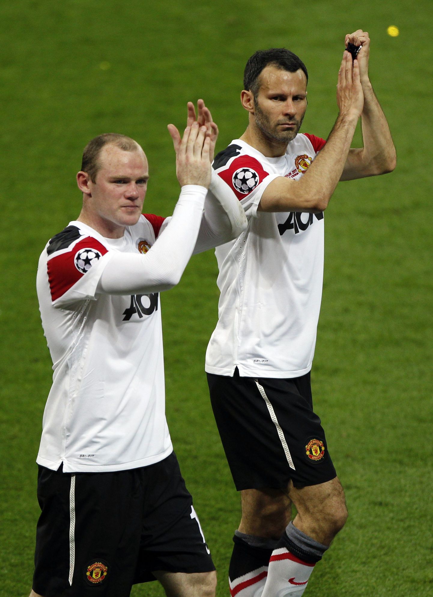 Wayne Rooney (vasakul) ja Ryan Giggs