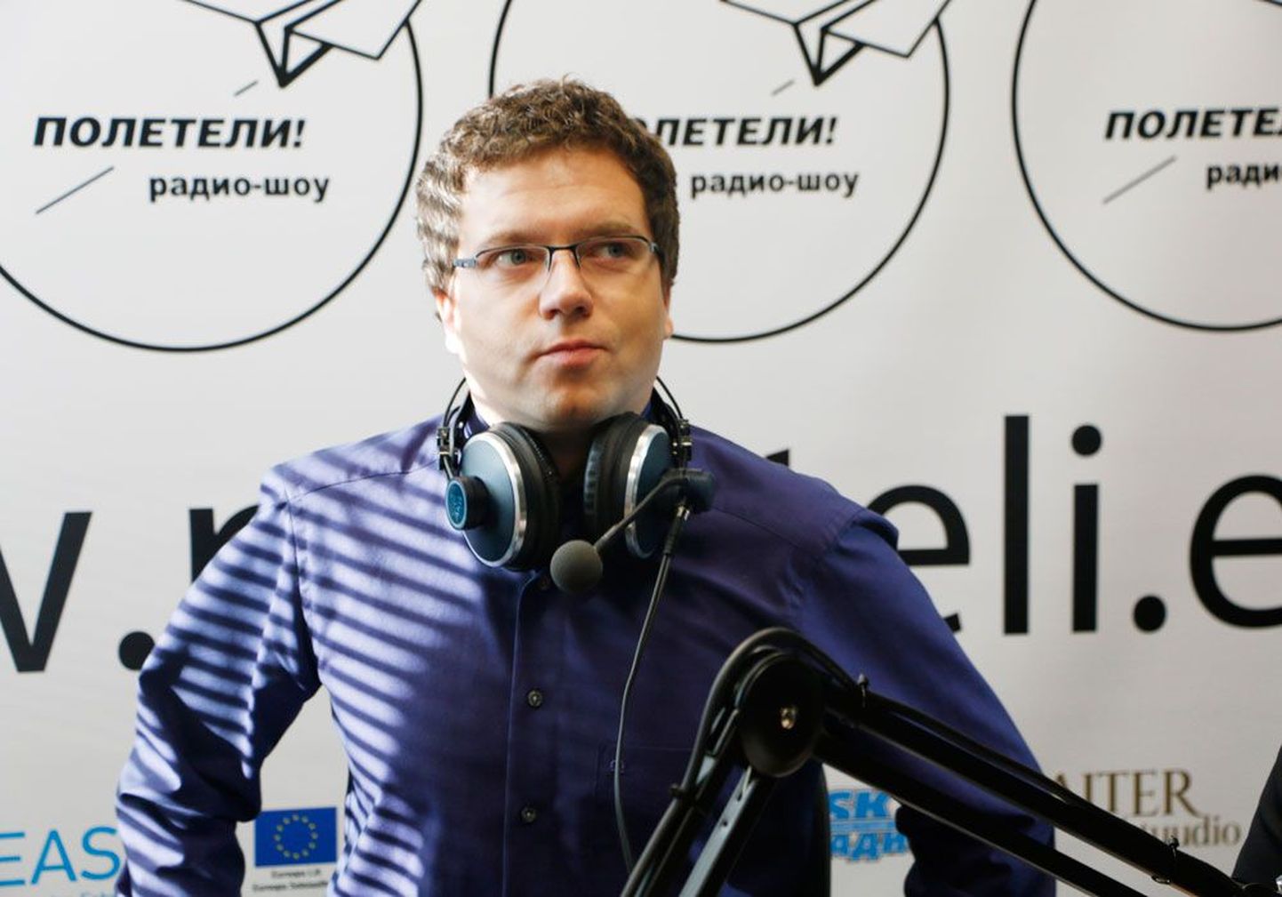 Серийный предприниматель Евгений Савицкий вместе с ведущими радиошоу «Полетели!» попытался разобраться в том, как сделать свой бизнес более заметным.
