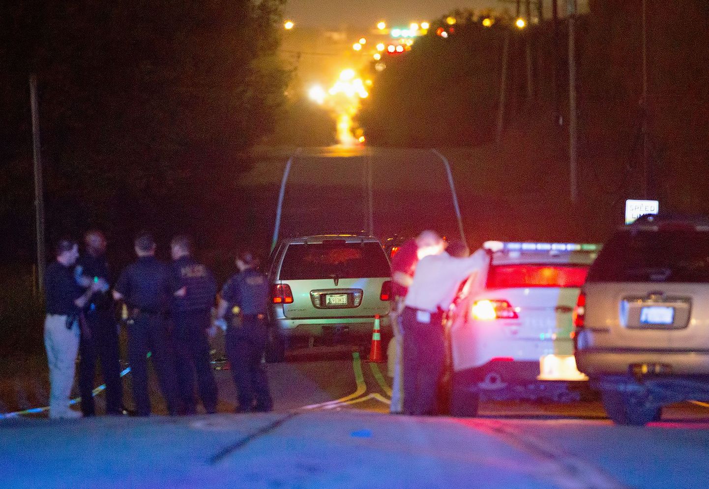 Tulsa, USA. Politseinik tappis mustanahalise mehe. Foto sündmuspaigalt.