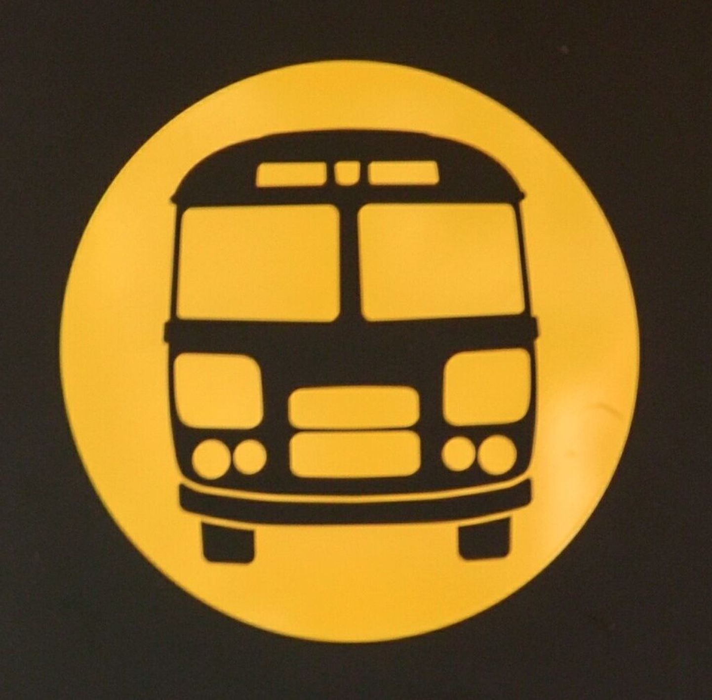 Klubi Buss logo.