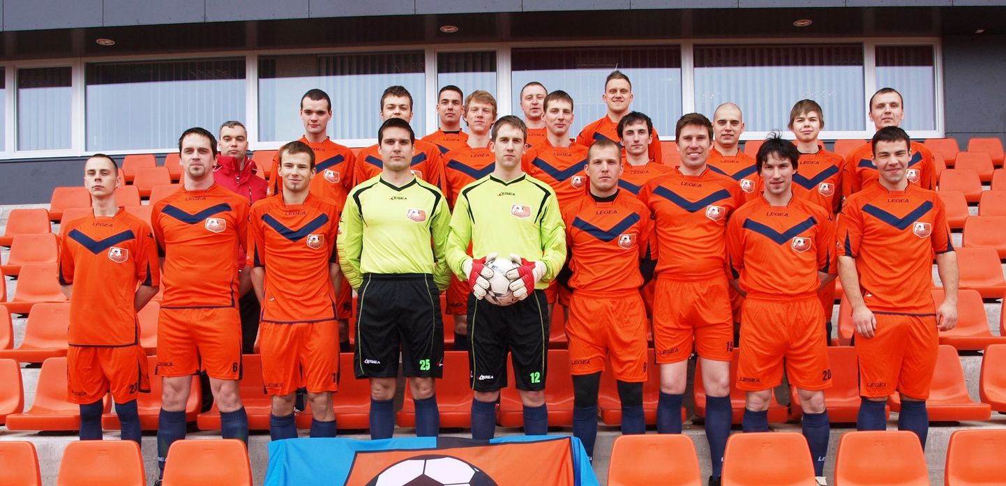 FC Pubi Trehvi esindusmeeskond 2012. aastal. Nüüd on tiimi nimi ametlikult FC Tartu.