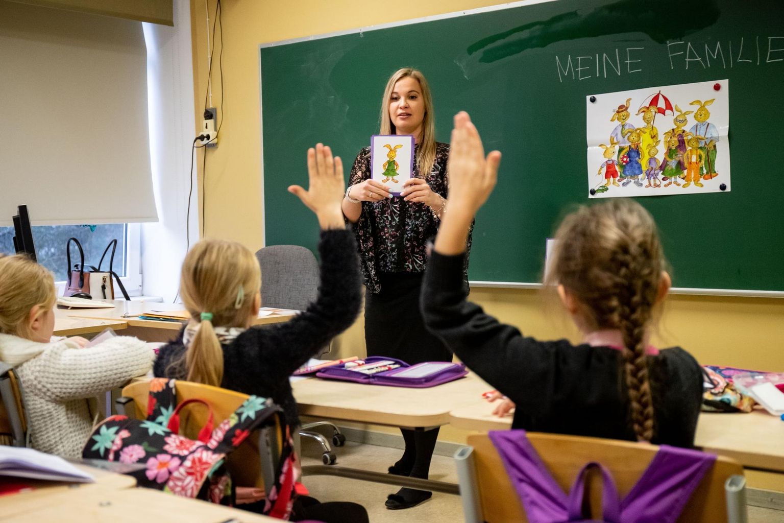 Tallinna saksa gümnaasiumis on Baltikumis ainsana terve saksa keele osakond. See tähendab, et saksa keeles õpetatakse teisigi õppeained. Fotol saksa keele õpetaja Kätlin Heinroos.