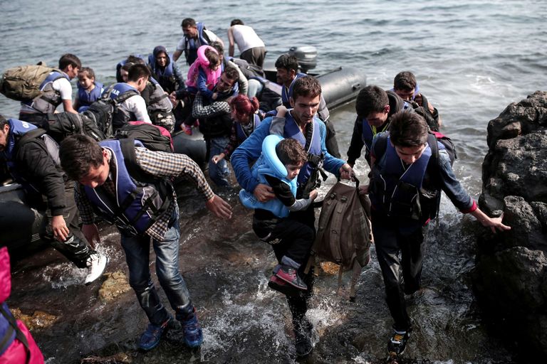 Süüria põgenikud maabumas Lesbose saarele Kreekas. 