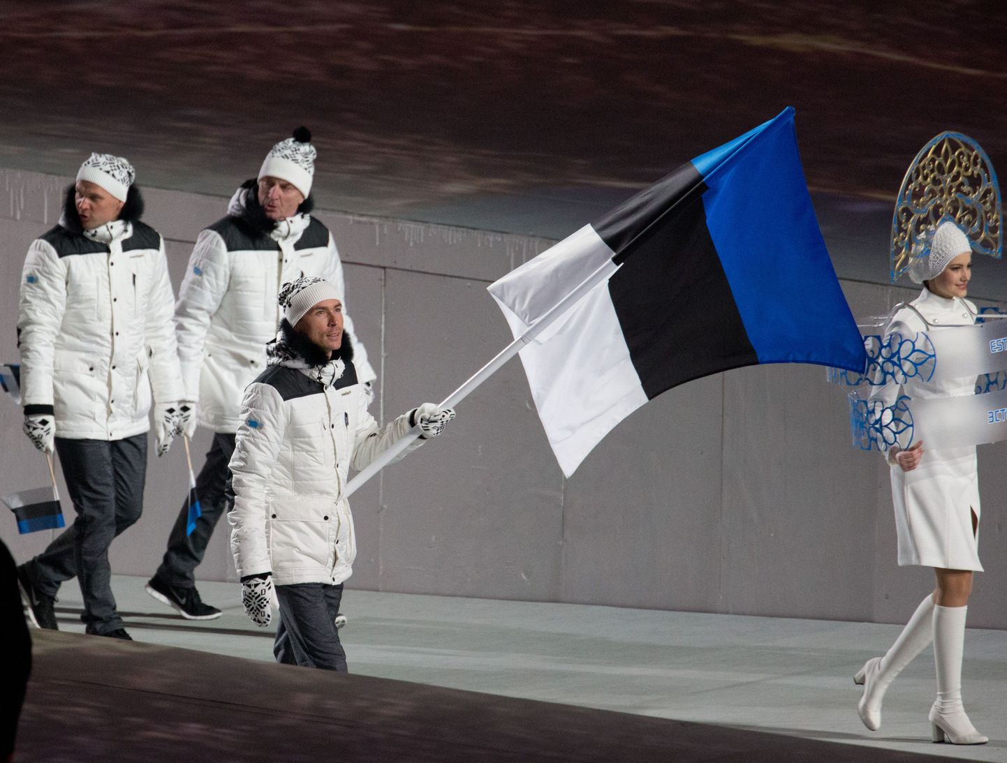 Посланцы Эстонии на открытии сочинской Олимпиады.