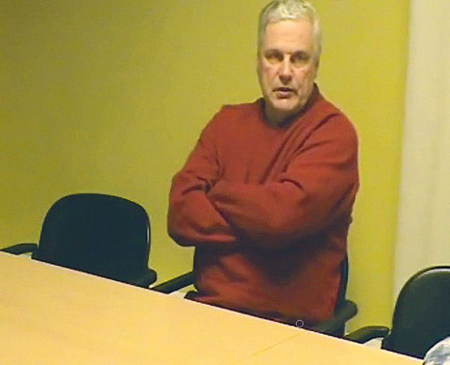 Вчера прокуратура обнародовала видеозаписи, на которых Херман Симм признает себя виновным в государственной измене.