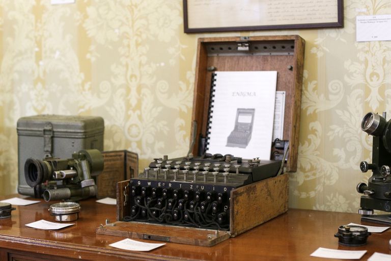 Enigma šifrimasin, mis müüdi Bukarestis oksjonil