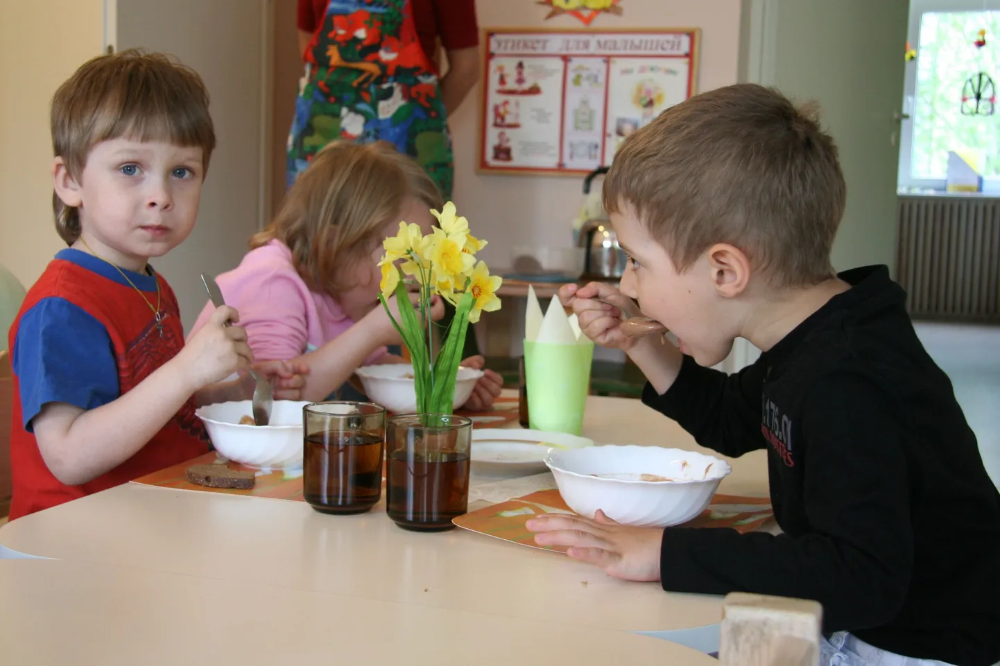Kuus Tallinna lasteasutust hakkab toidu valmistamisel kasutama mahetooteid.