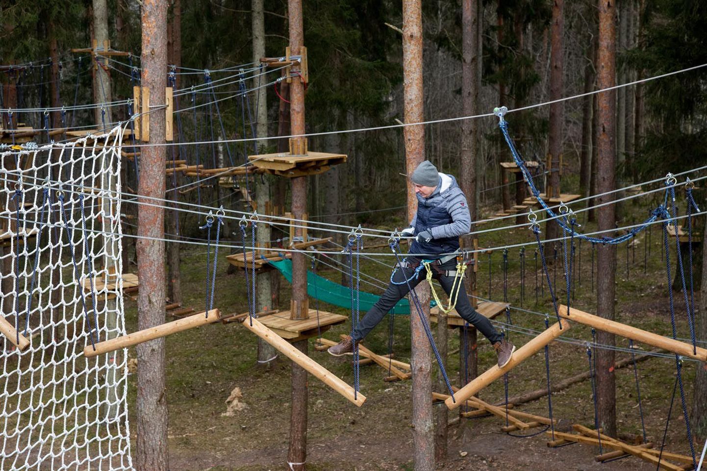 Sulo Särkinen on ise suur seiklusparkide fänn ja Türilgi on tal esimesed katsetused puude vahel kulgevatel ronimisradadel tehtud.