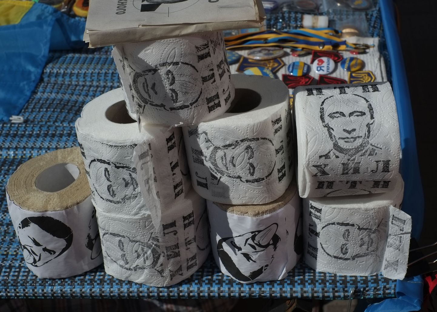 Vladimir Putini pildiga WC-paber