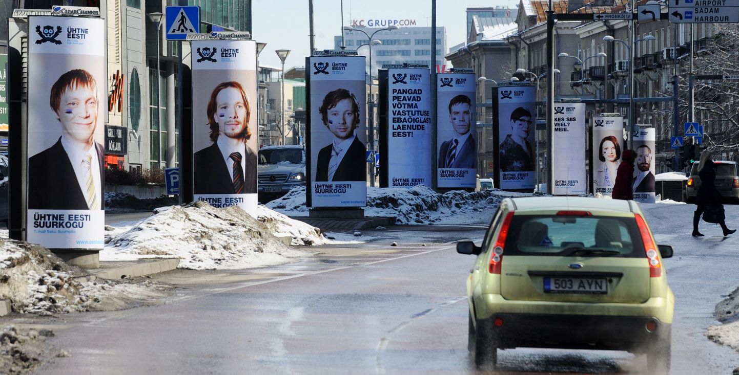 Teatri NO99 uue lavastuse «Ühtne Eesti» reklaamid panid rääkima vajadusest uue erakonna järele. Kas etendusest tõepoolest partei saab, selgub  7. mail.