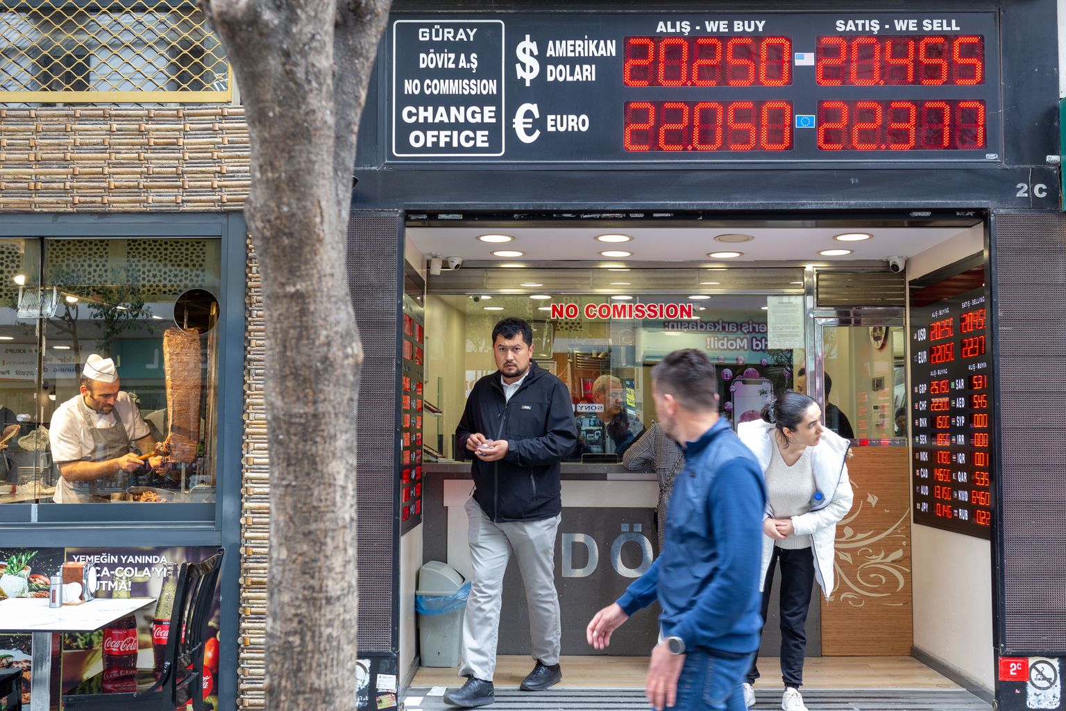 Valuutavahetuse punkt Istanbulis.