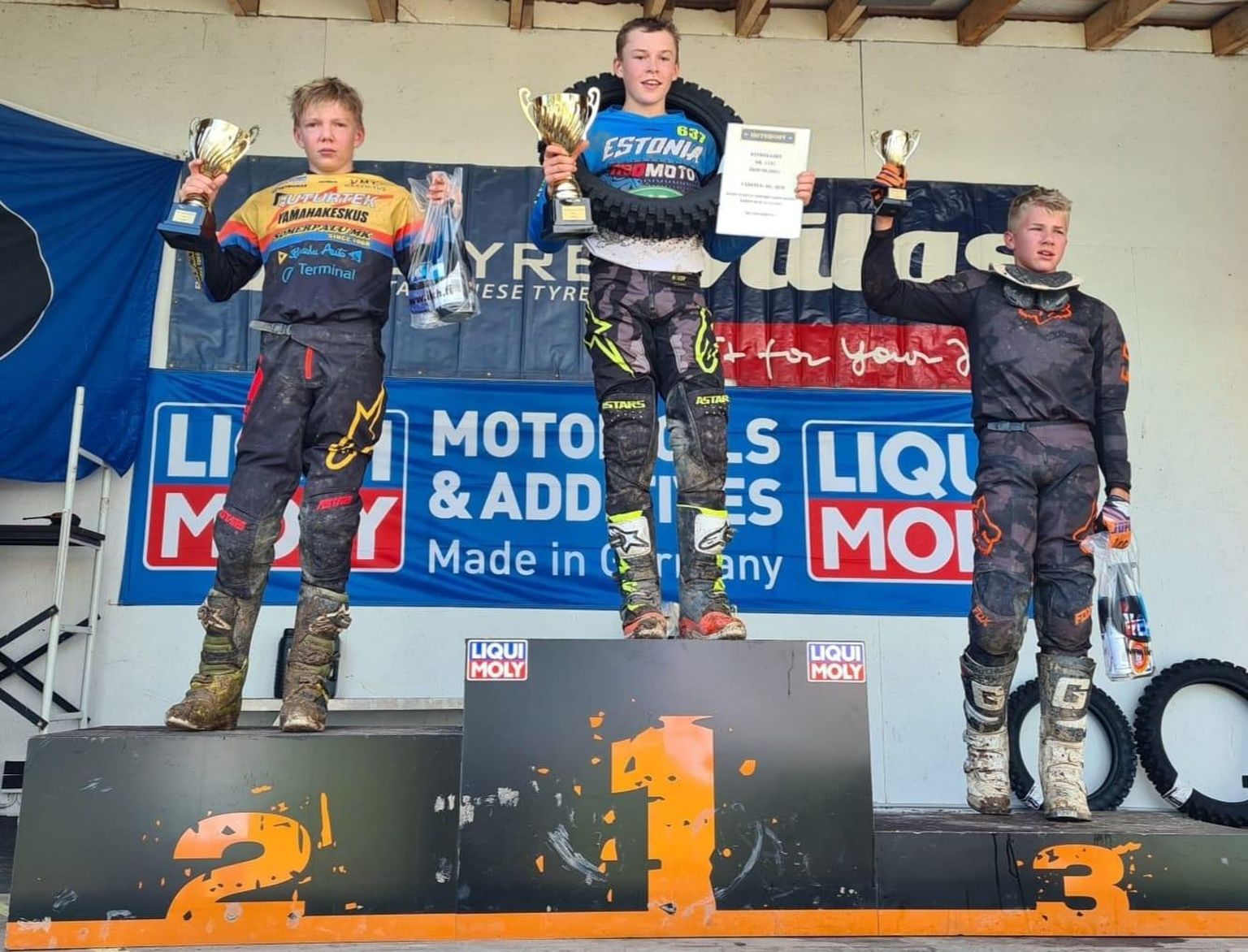 Masinaklassis 85 cc saiÄksi Cupil esikoha Jan-Marten Paju, teine oli Kaspar Uibu ja kolmas Robin Raudsepp.