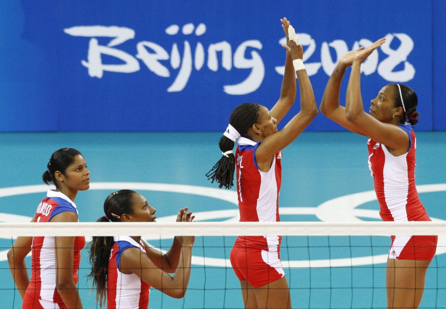 Kuuba naiskond võib rõõmustada - tagatud on pääs poolfinaali.