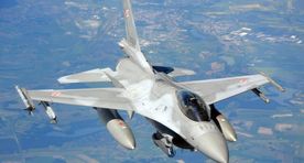 Истребители НАТО сопровождали группу из 16 российских военных самолетов