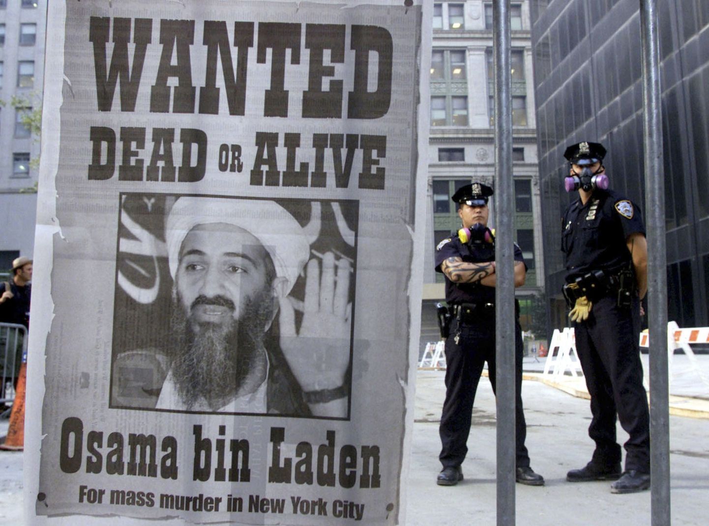 Plakat Osama bin Ladenist 2001. aasta septembril New Yorgis.
