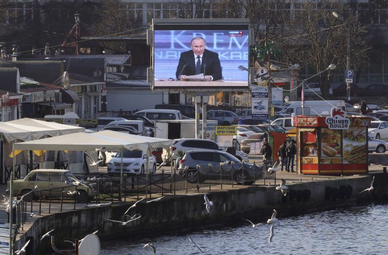 Putini esinemise ülekanne Krimmis Sevastopolis.