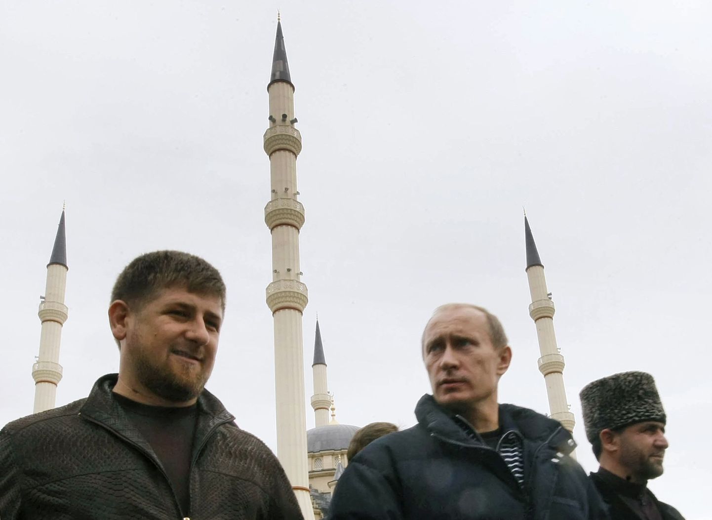 Tšetšeeni Vabariigi liider Ramzan Kadõrov ja Vene peaminister Vladimir Putin.