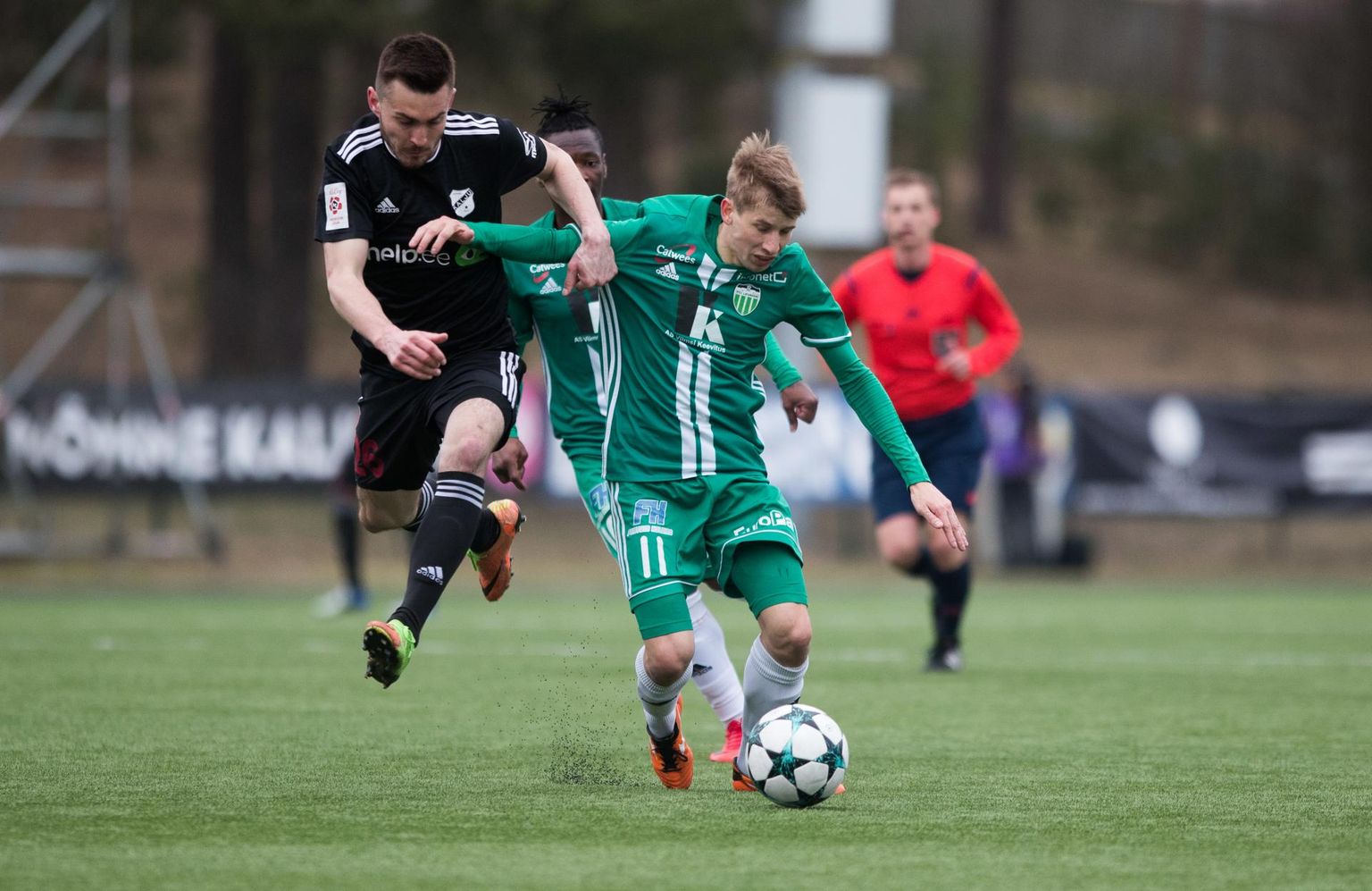 Nõmme Kalju ja FCI Levadia peavad täna õhtul Eesti meistritiitli seisukohalt ülitähtsa duelli. FOTO: Tairo Lutter