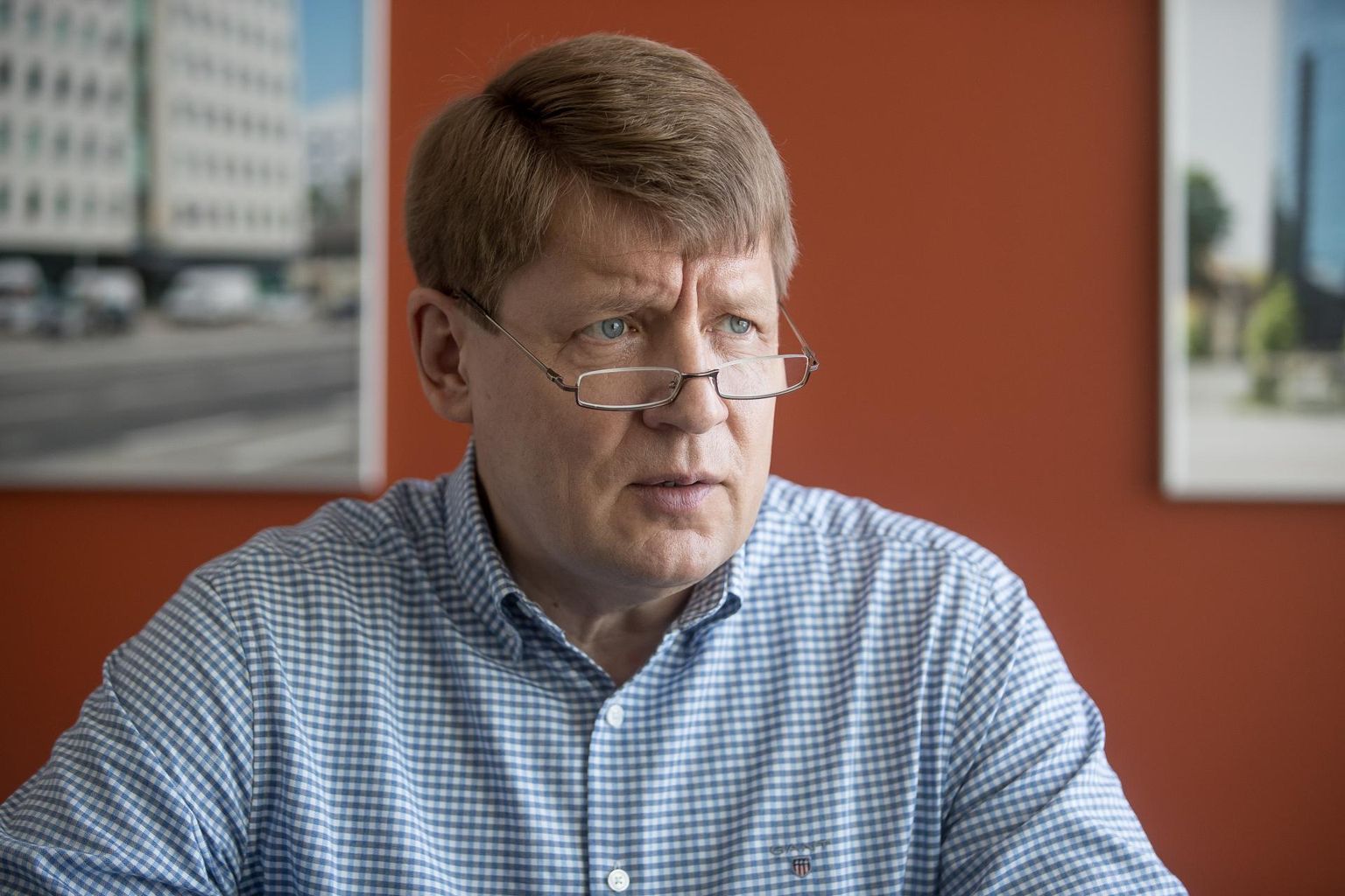 Harva intervjuusid andev Toomas Luman rääkis, et poliitikutele saab ideid maha müüa vaid siis, kui autorlus jääb neile.