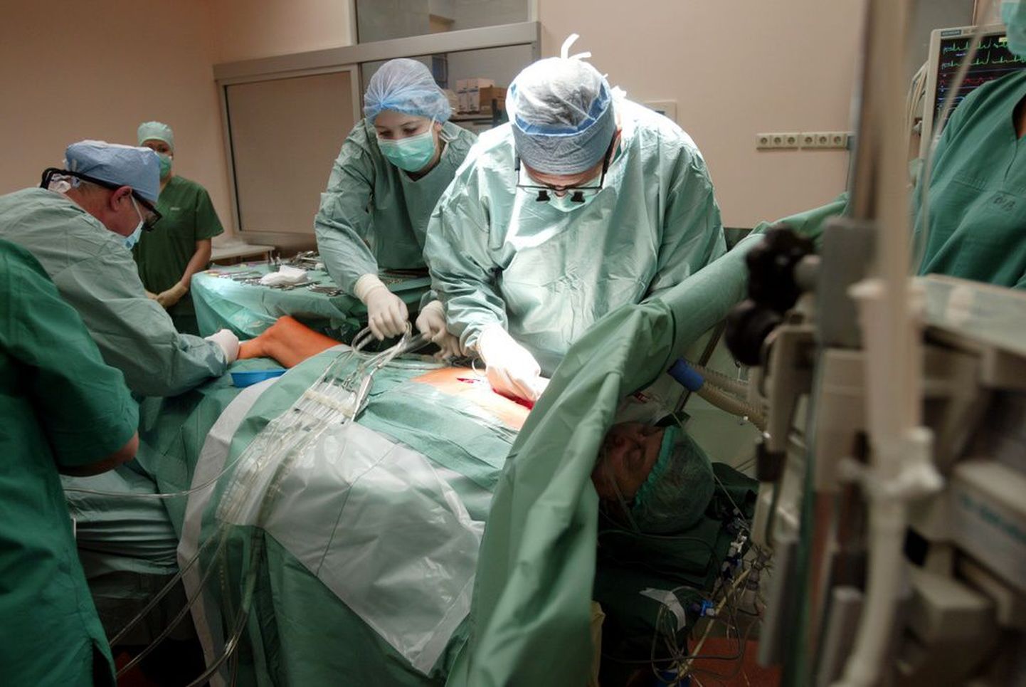 Haigekassa rahastas esimeses kvartalis tervishoiuteenuseid 169 miljoni euro eest.
