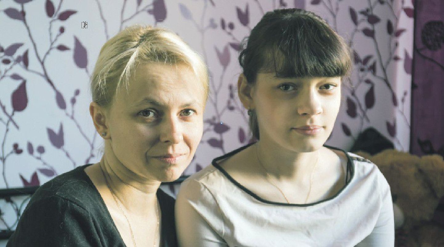 Саша и ее мама Ирина.