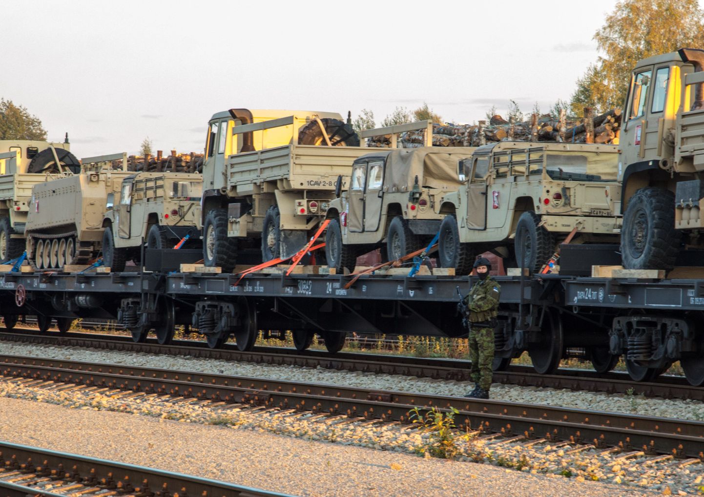 Kahepäevane lahingmasinate transpordi raudteeoperatsioon oli Eesti kaitseväele paras katsumus. Siiski saadi ülesandega edukalt hakkama ja kogu varustus jõudis edukalt Tapale.