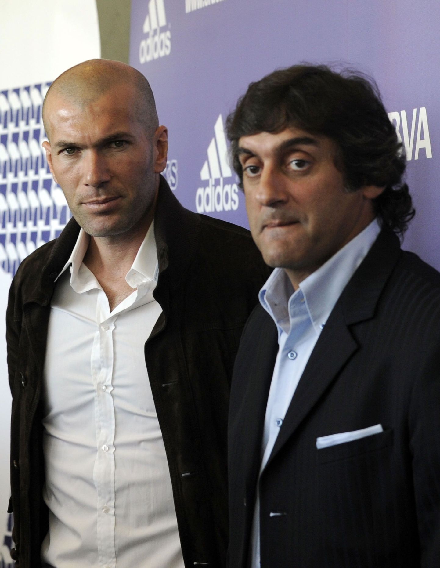 Enzo Francescoli (paremal) koos legendaarse Zinedine Zidanega
