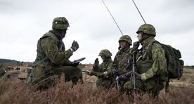 Столтенберг: НАТО будет следить за учениями России, Белоруссии и Китая