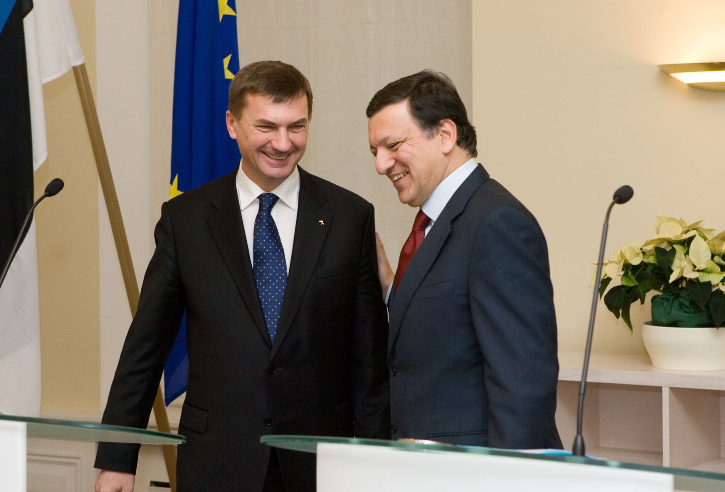 Euroopa Komisjoni president José Manuel Barroso ja Eesti peaminister Andrus Ansip kohtumisel Stenbocki majas.