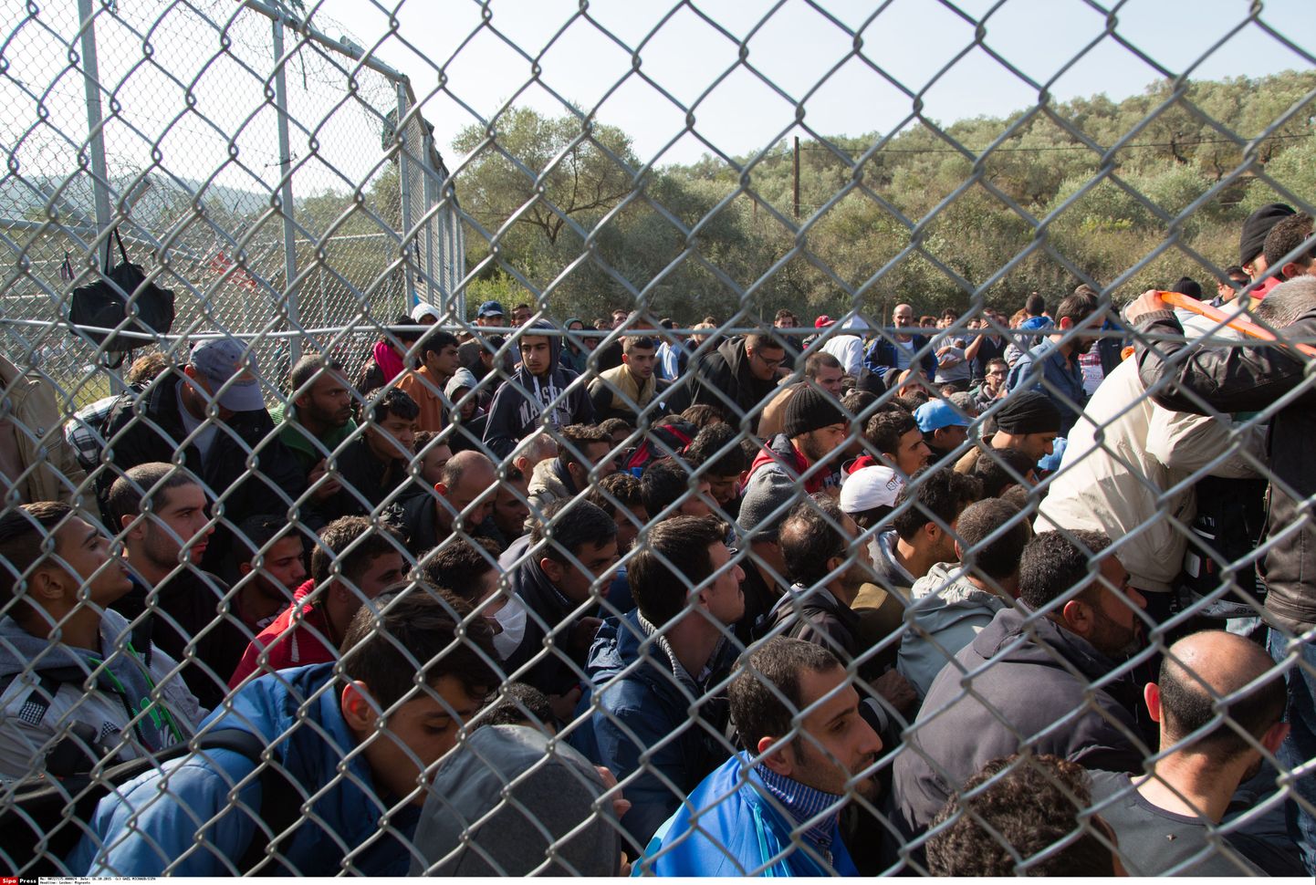 Lesbose saar on üksi peamisi väravaid, mille kaudu saabuvad Süüria põgenikud Euroopasse. Tänavu on juba 400 000 põgenikku Türgi kaudu sellele saarele jõudnud.Foto on tehtud reedel.