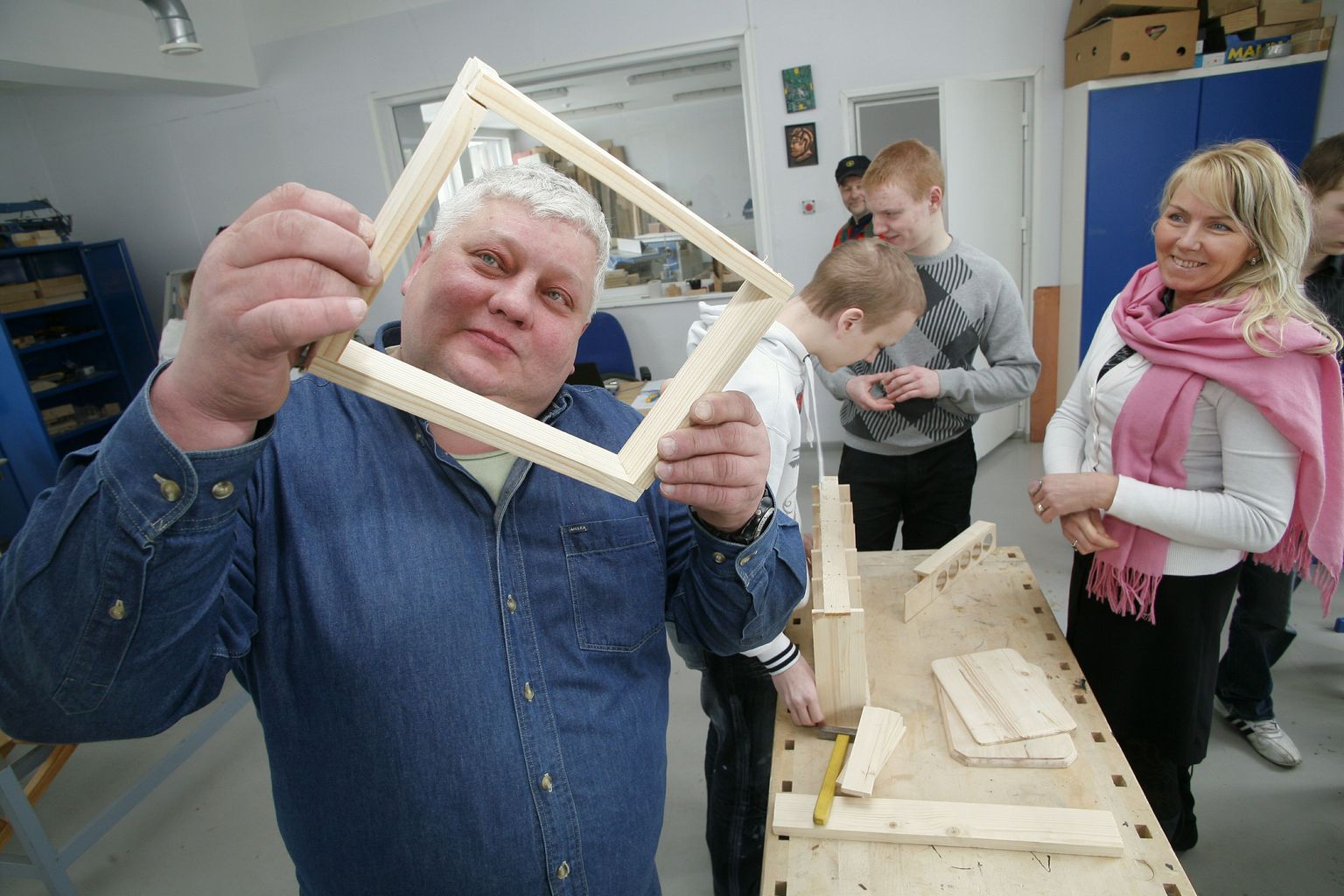 Pärnu linnavalitsus vabastab Pärnu tehnika- ja tööõpetusmaja direktori ametikohalt Tarmo Pajula.