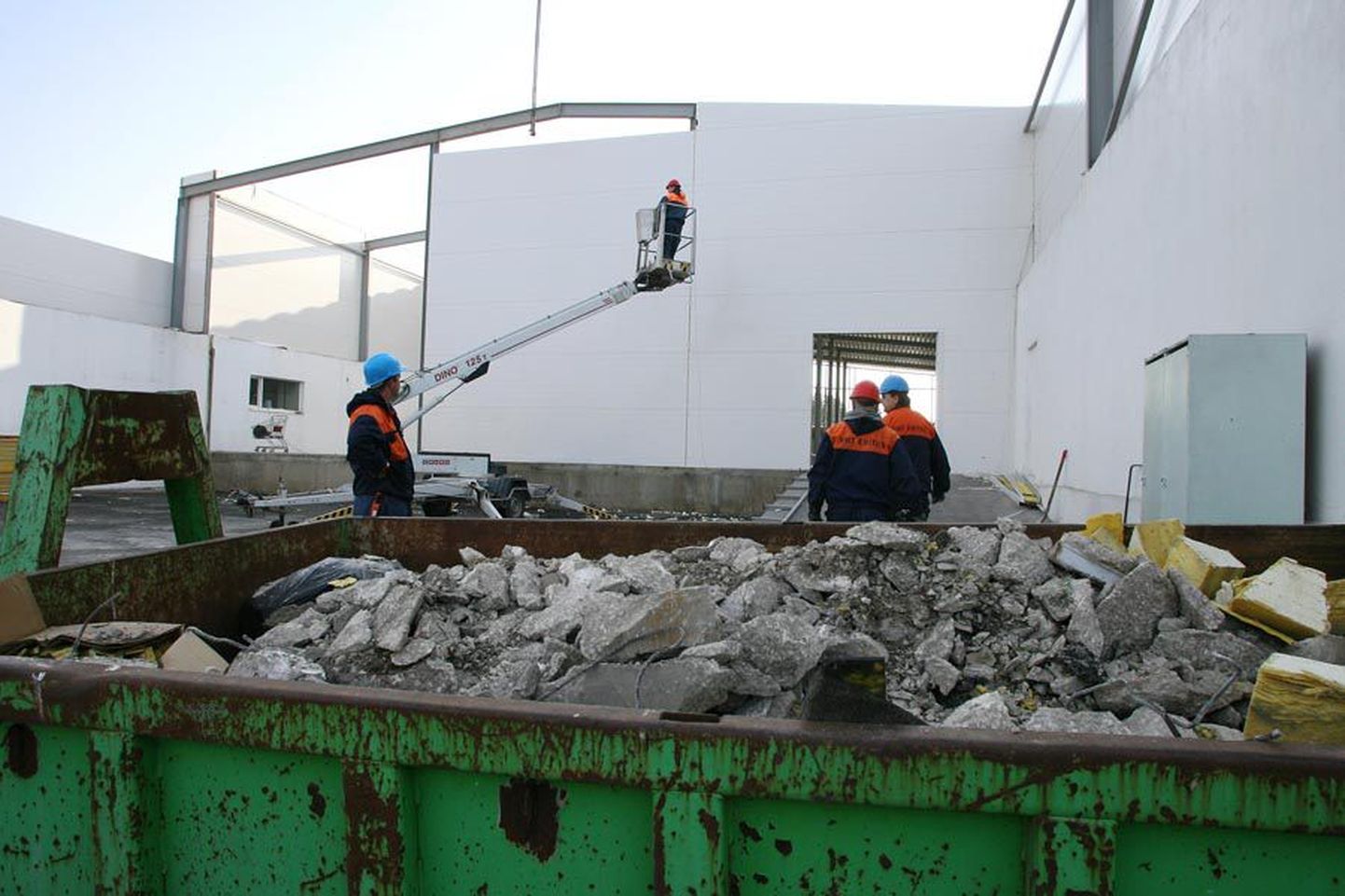 Baltazar Tradingu ladude lammutamisega tehakse ruumi uuele kaubanduskeskusele.