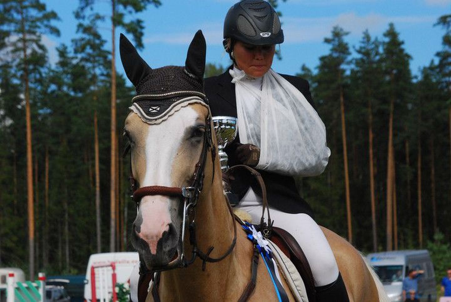 Riin Ingre Saare Tori hobusekasvandusest saavutas karikavõidu koguni kahel parkuuril.