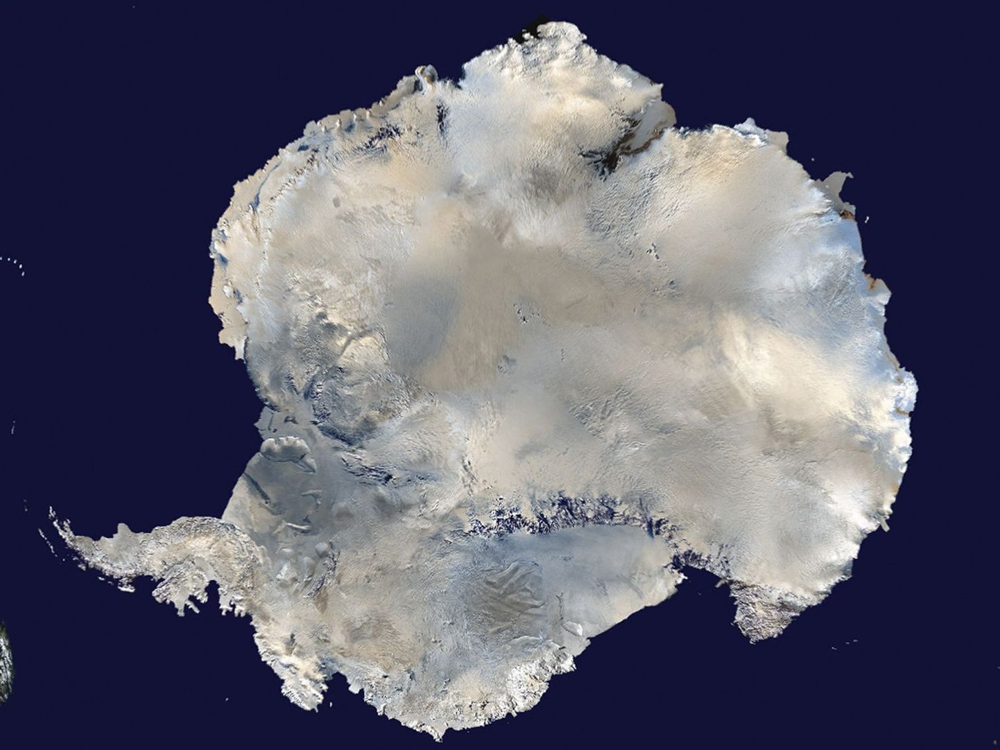 Антарктида, снимок со спутника.