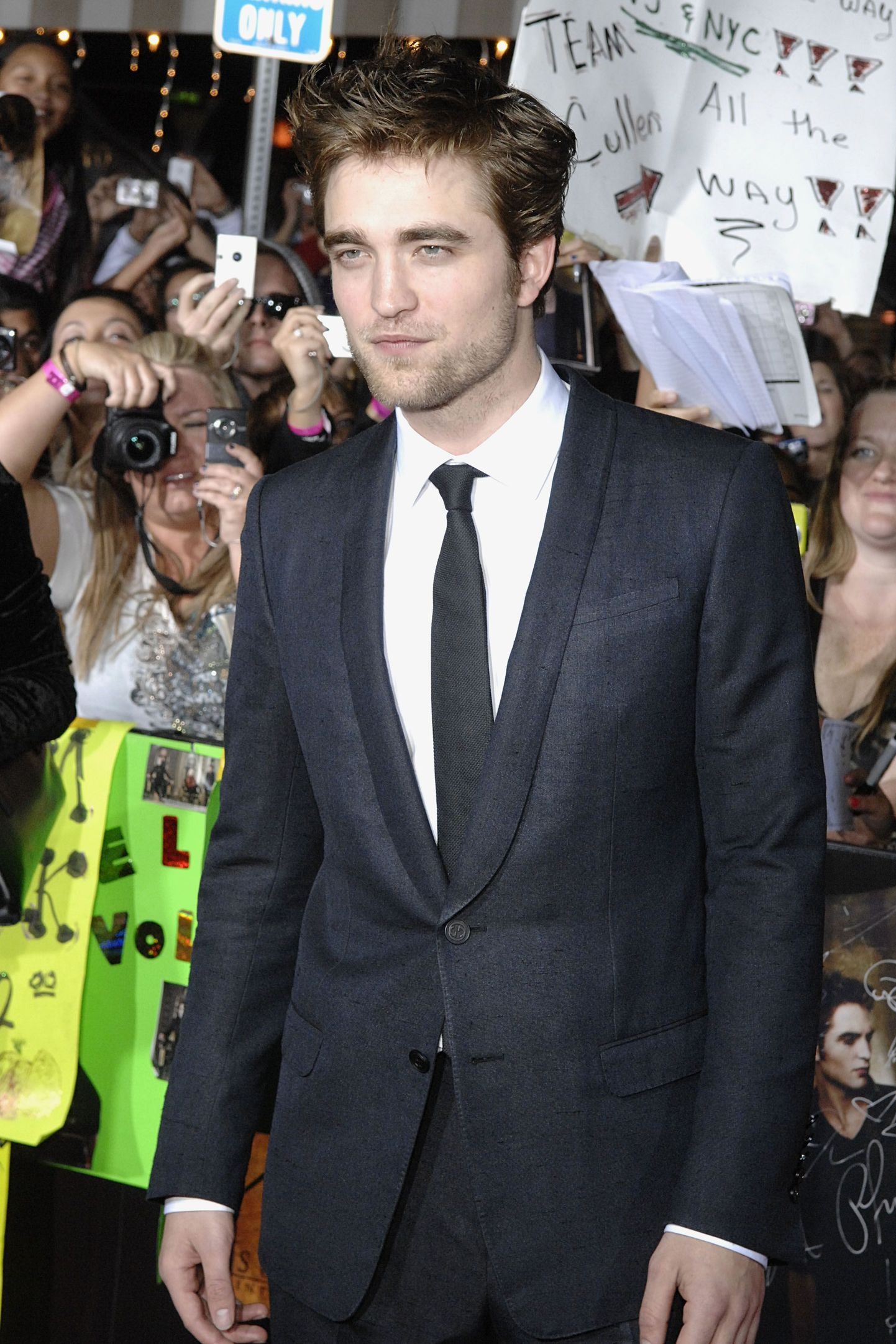 Robert Pattinson «Noorkuu» esilinastusel Los Angeleses